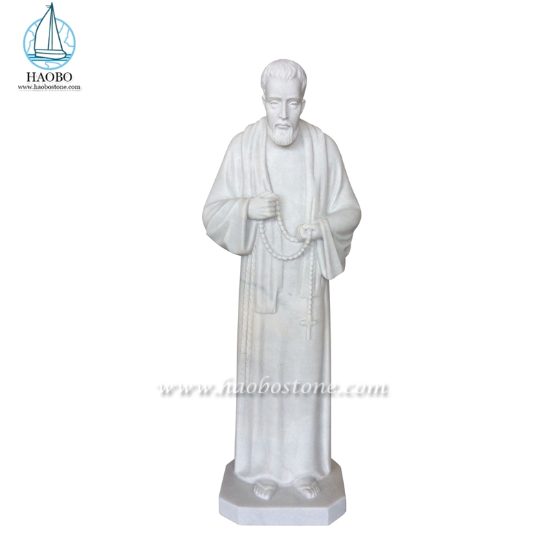 カララ ホワイト マーブル 手彫りの聖司祭像
