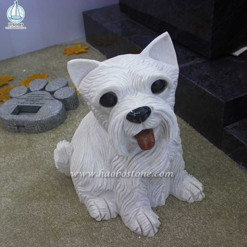 天然石の庭の装飾動物の子犬の彫刻
